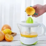 Соковитискач для цитрусових